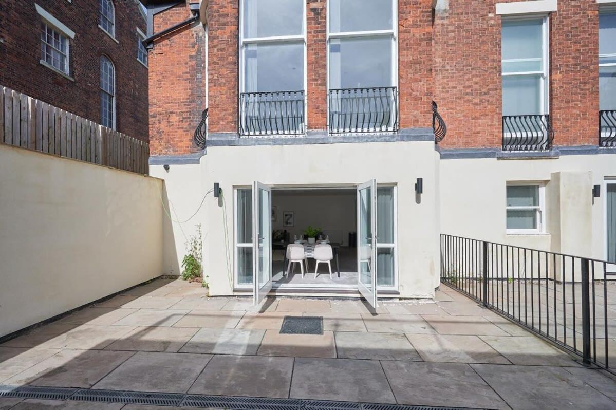 Modern 2 Bedroom Apartment In Preston Preston  Exteriér fotografie